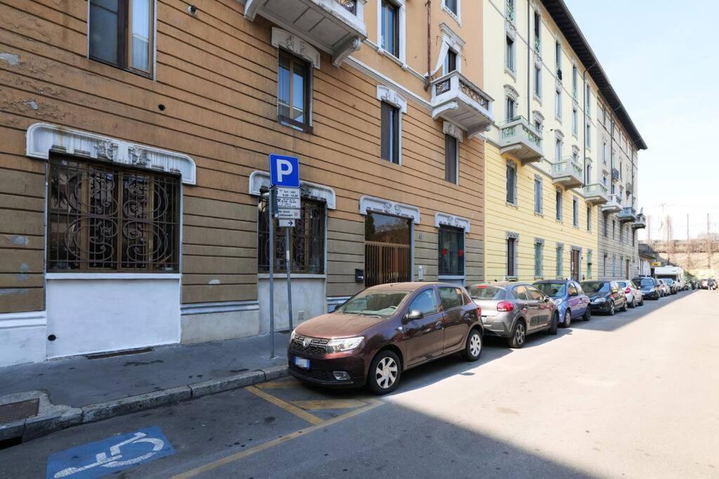 Primopiano - Rinuccini Apartment Milan Bagian luar foto