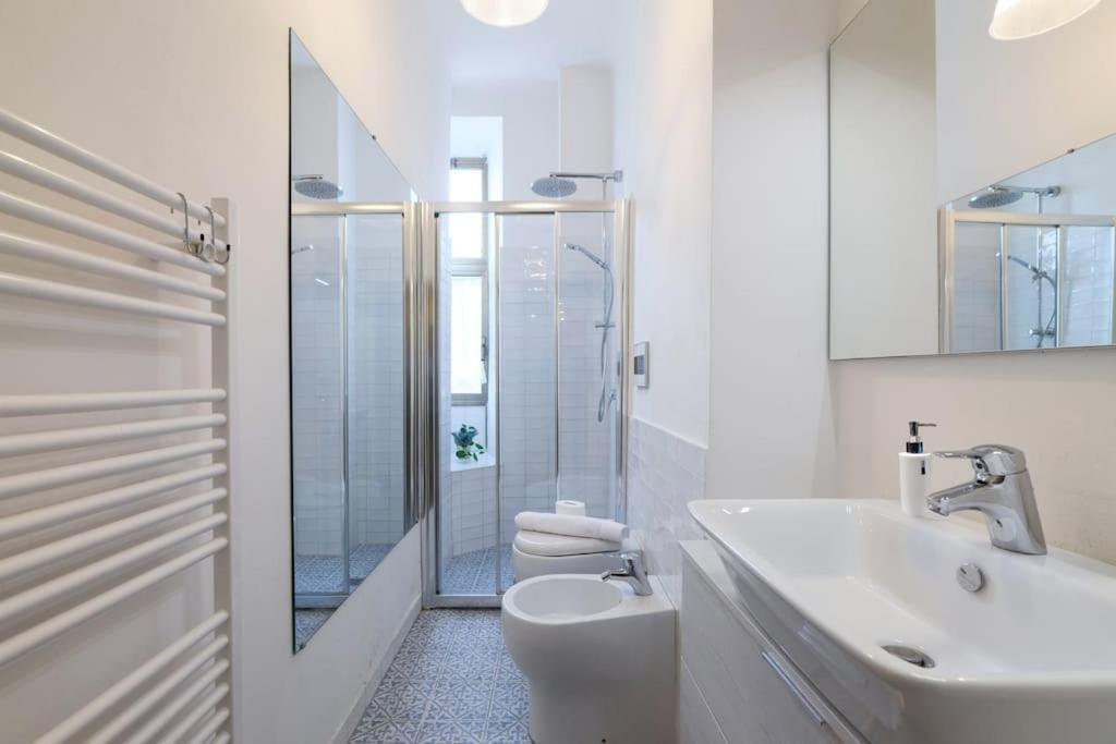 Primopiano - Rinuccini Apartment Milan Bagian luar foto