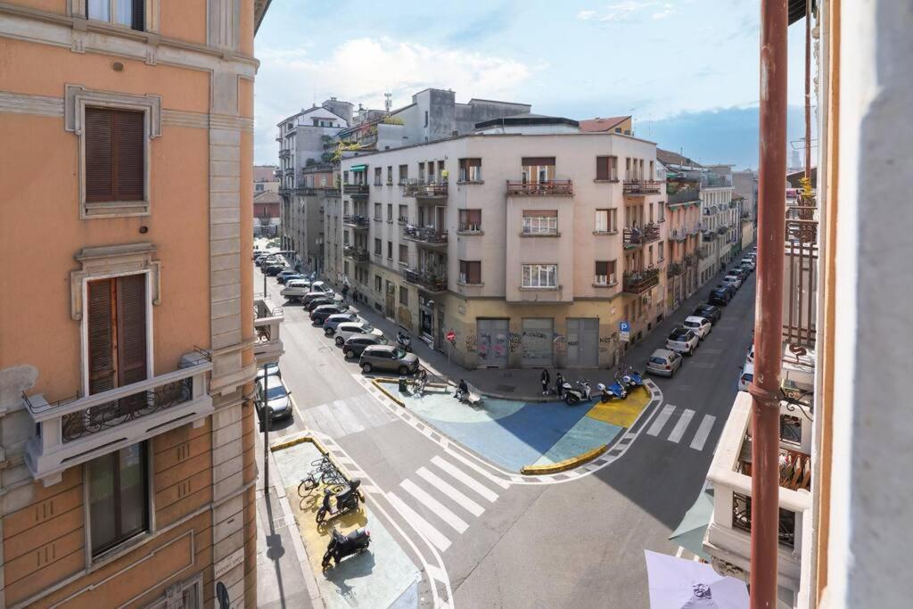 Primopiano - Rinuccini Apartment Milan Bagian luar foto