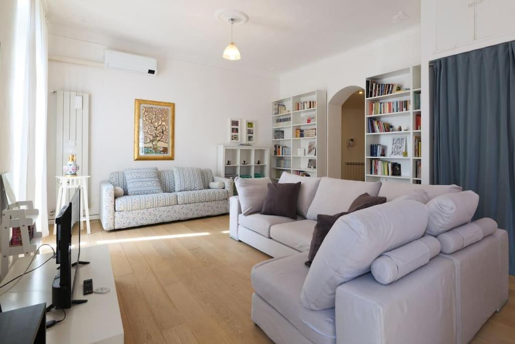 Primopiano - Rinuccini Apartment Milan Bagian luar foto